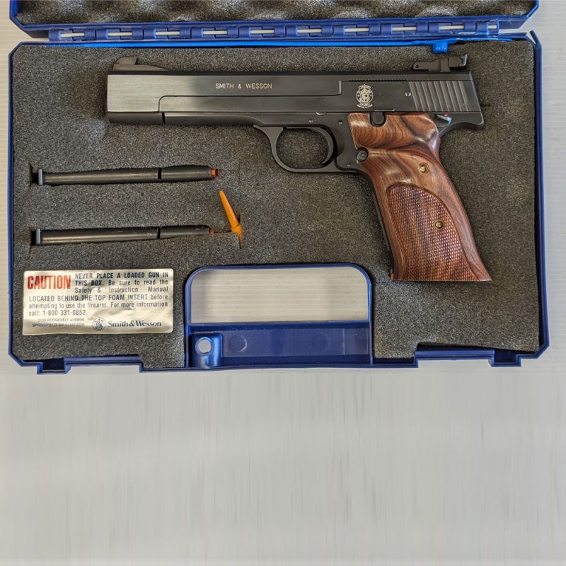 smith & wesson model 41 5.5" cal.22lr