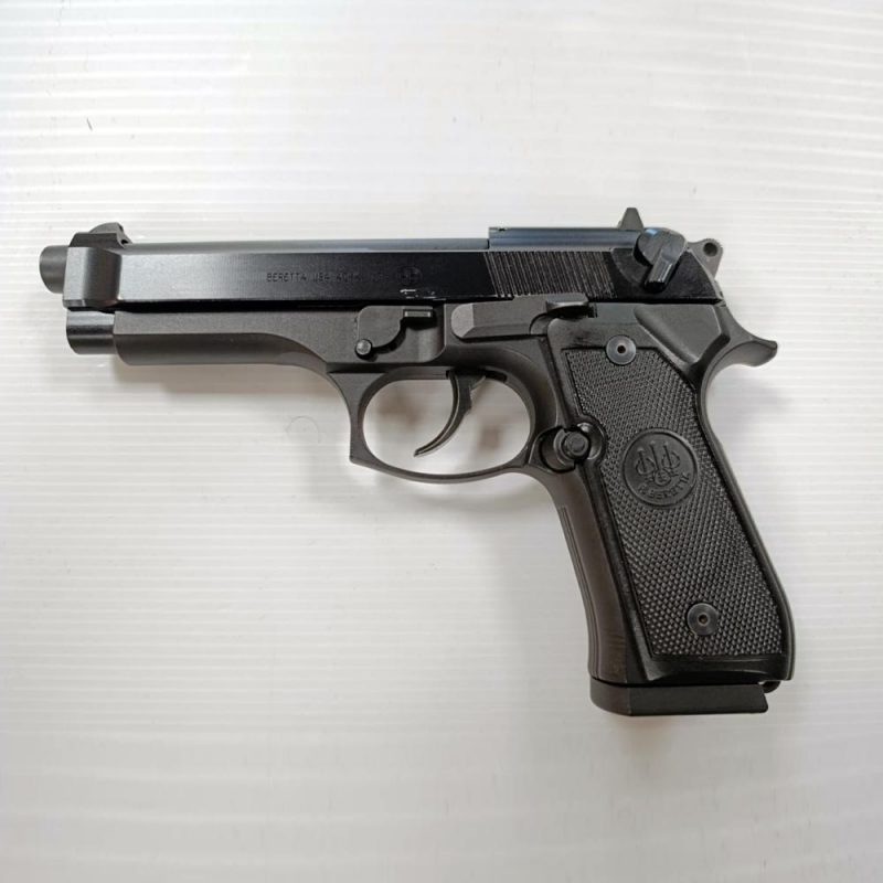 dépôt vente beretta 92fs .22long rifle, beretta 92fs 22lr, pistolet beretta 22 long rifle, beretta 92fs depot vente, beretta 22lr occasion, pistolet 22lr entrainement, beretta 92 fs calibre 22, beretta tir loisir, beretta 92 fs sa da 22 lr, pistolet beretta métal 22lr